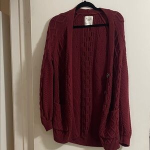 Abercrombie & Fitch cable knit sweater size medium